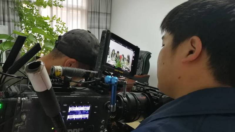 剧本杀式体验：新邱区广告片拍摄公司构建沉浸式消费决策路径